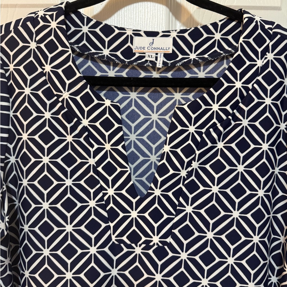 JUDE CONNALLY NAVY AND WHITE 3/4 SLEEVE DRESS EUC SIZE XL - Picture 2 of 2